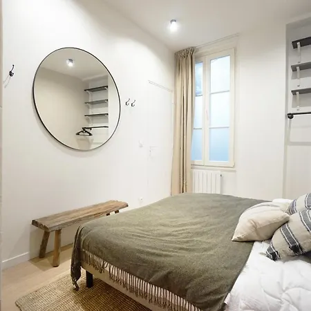 Beautiful 45 M2 In Parigi